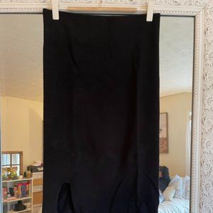 Fabletics Mid Length Black Skirt with Slit Size M